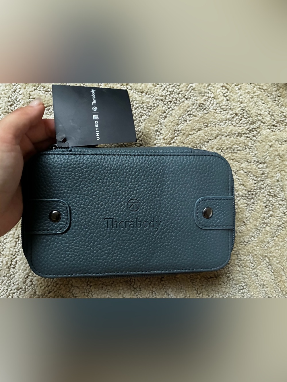 NEW United Airlines Polaris × Therabody Business Class Amenity Kit sealed